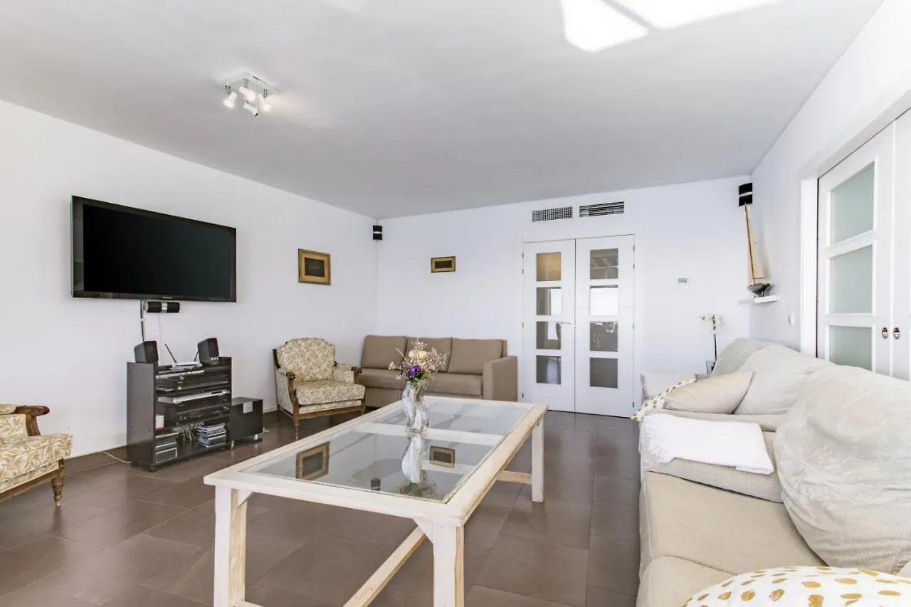 Rentcostadelsol Malagueta Miramar Malaga