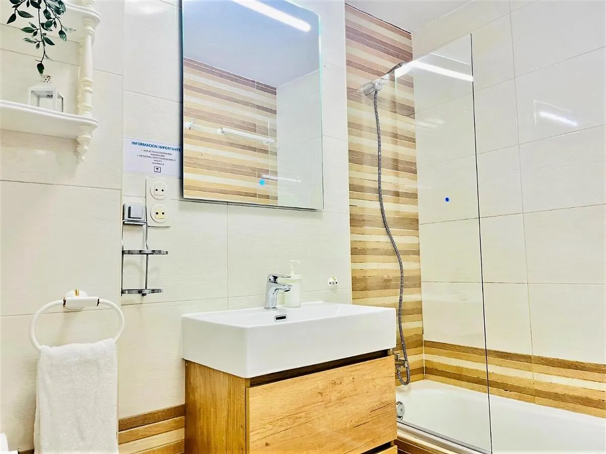 Rentcostadelsol Malagueta Miramar Malaga