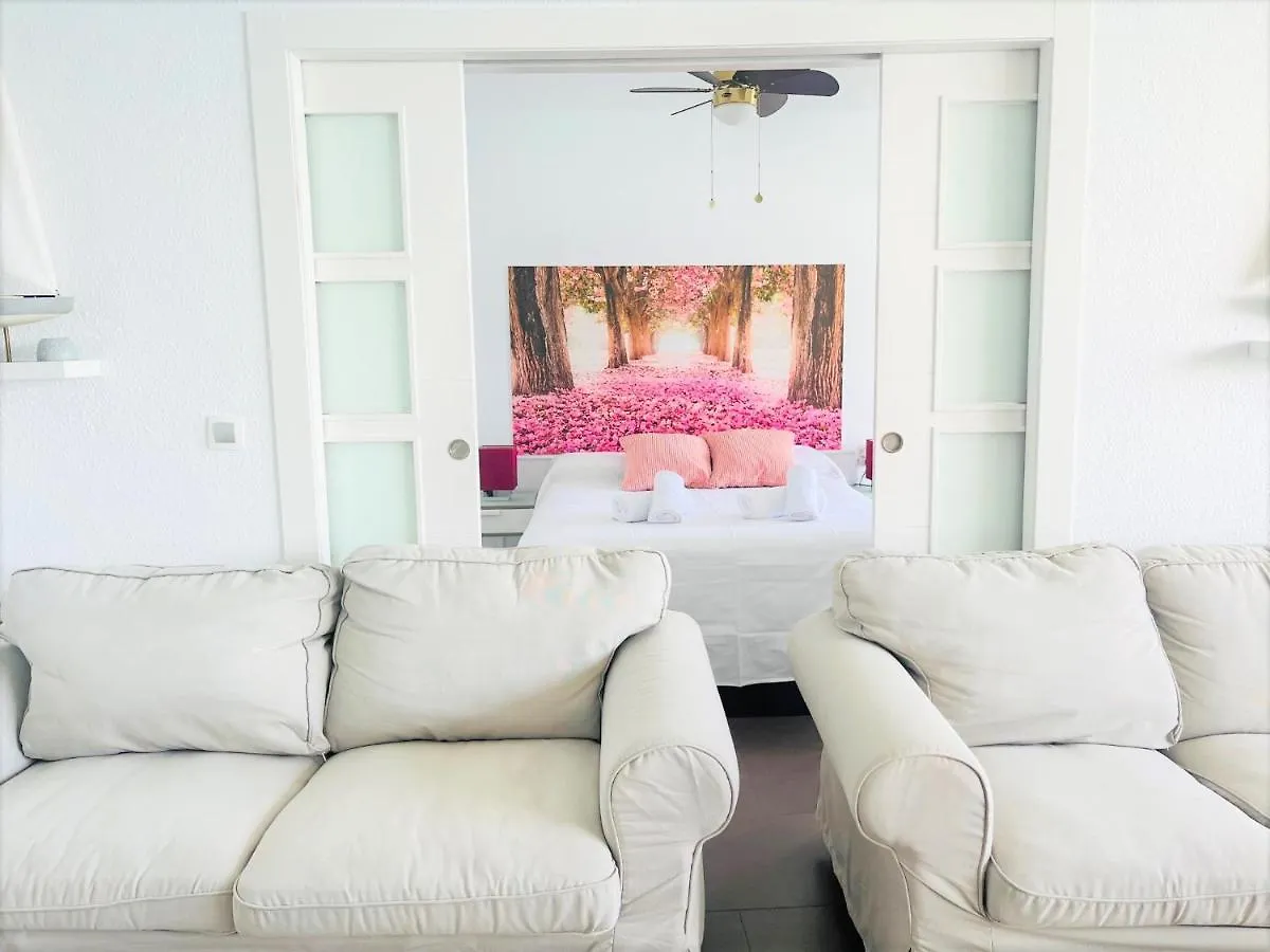 Rentcostadelsol Malagueta Miramar Apartment Malaga Spain